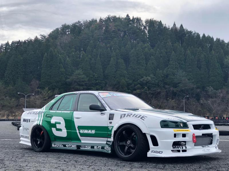 URAS Official Web Site / R34 SKYLINE 4Dr/2Dr ダミーヘッドライト